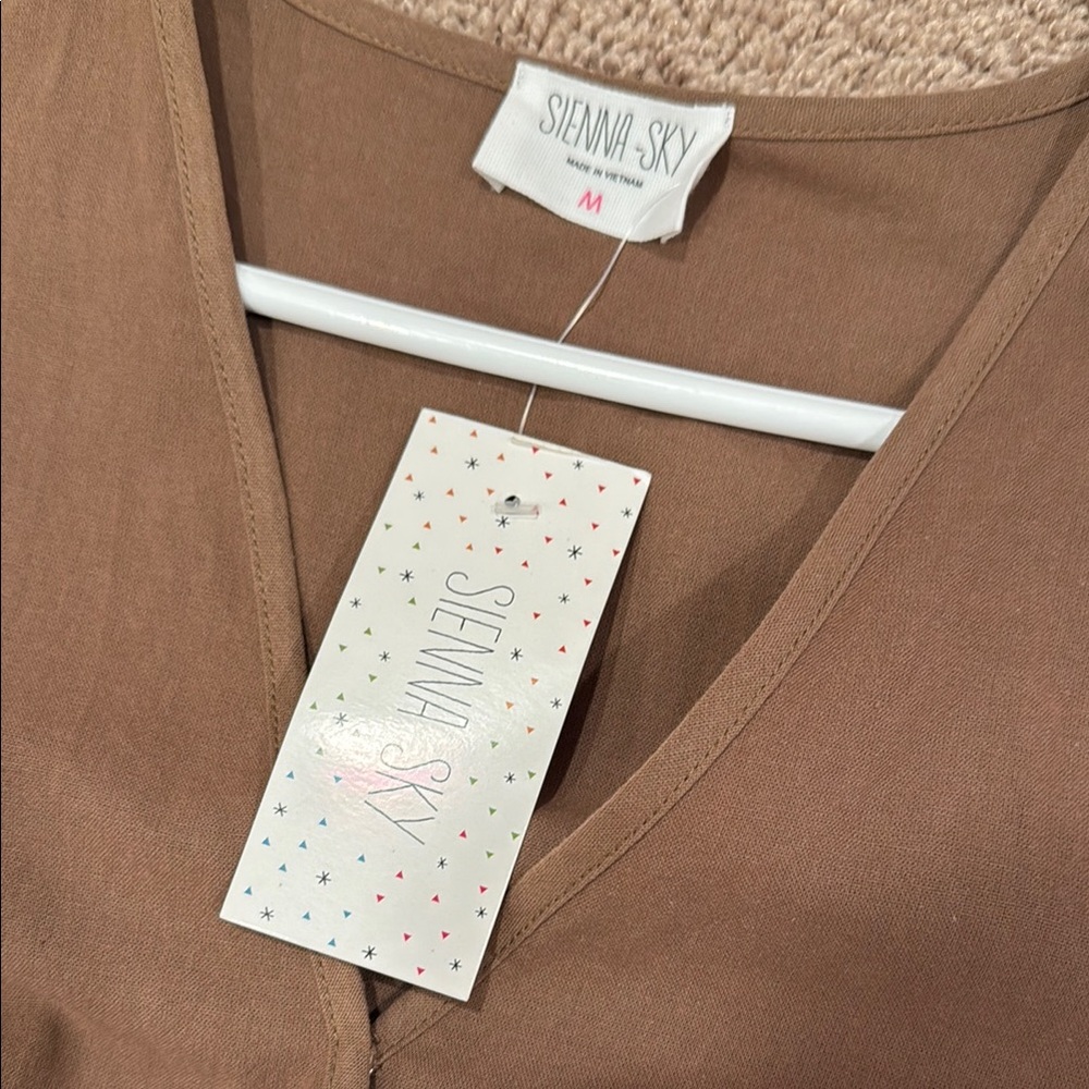 Universal Thread Brown Jumpsuit Relaxed Fit - Picture 5 of 5